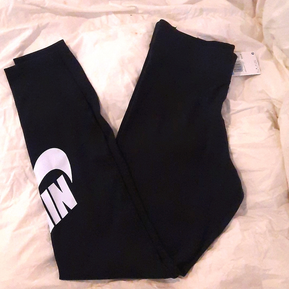 Nike leggings